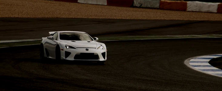 Alex Wurz testeaza noul Lexus LFA Alex Wurz testeaza noul Lexus LFA