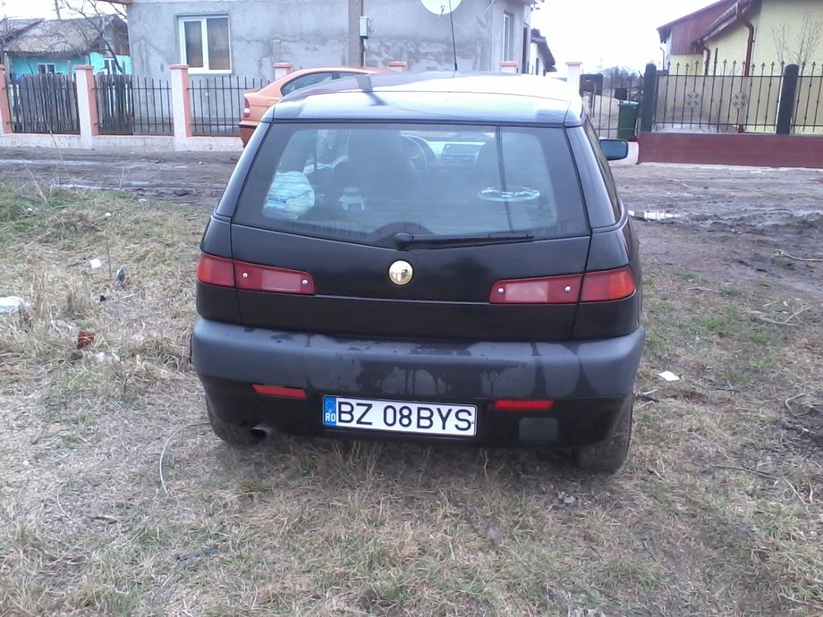 Alfa Romeo 145 990