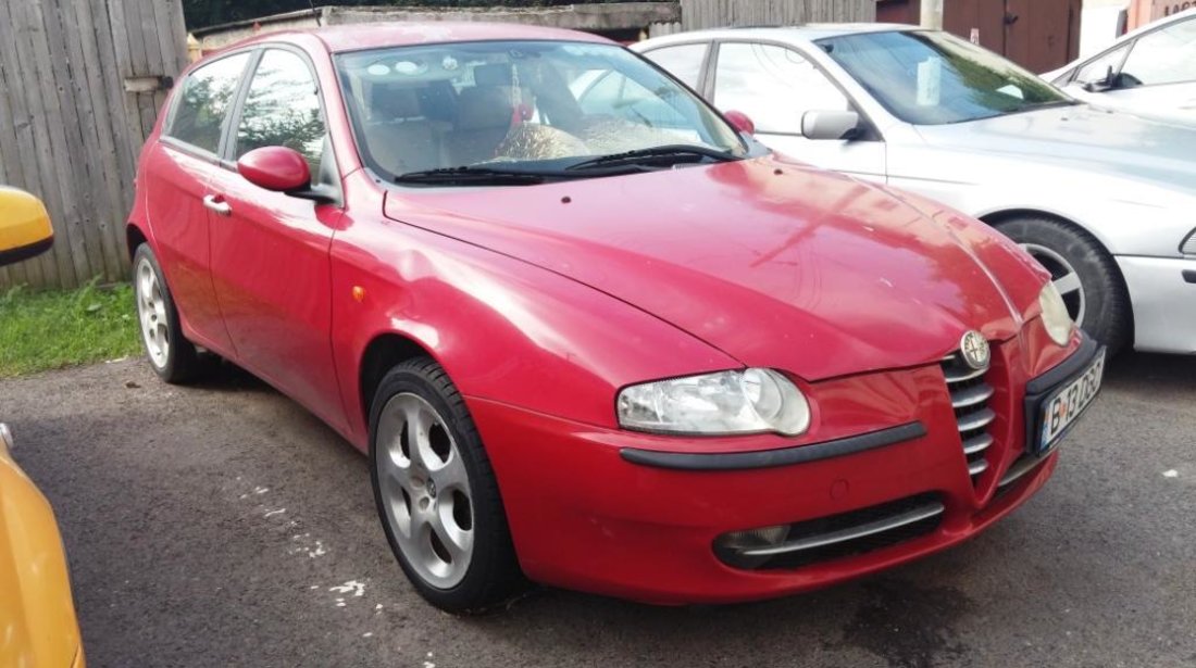 Alfa-Romeo 147 2000 2001