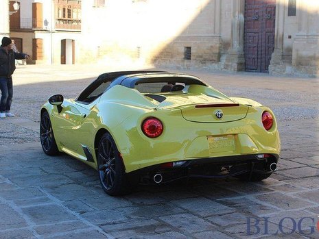 Alfa Romeo 4C Spider - Poze Spion