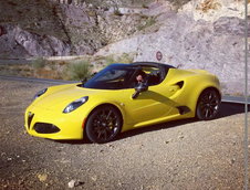 Alfa Romeo 4C Spider - Poze Spion