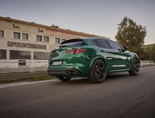 Alfa Romeo Giulia Quadrifoglio 100° Anniversario si Alfa Romeo Stelvio Quadrifoglio 100° Anniversario