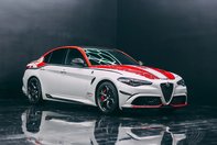 Alfa Romeo Giulia Quadrifoglio 'Alfa Romeo Racing Edition' de vanzare