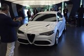 Alfa Romeo Giulia QV in alb