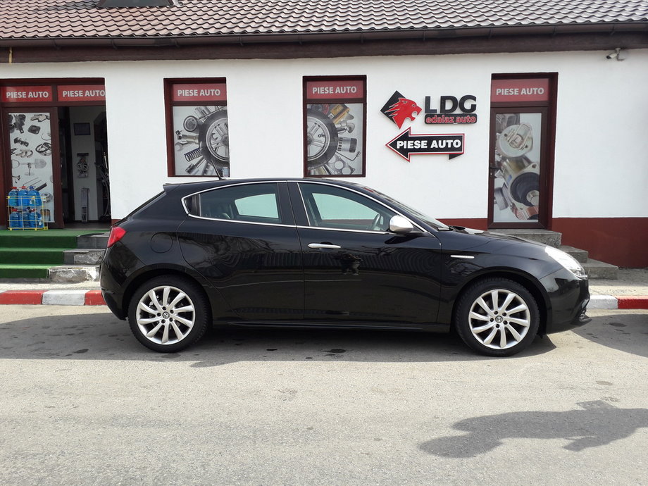 Alfa Romeo Giulietta Vand Alfa Romeo Giulietta 1.4 Benzina Au