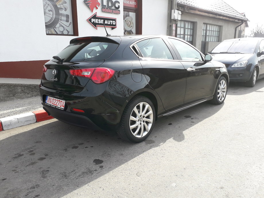 Alfa Romeo Giulietta Vand Alfa Romeo Giulietta 1.4 Benzina Au