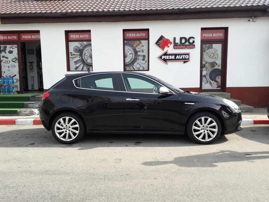 Alfa Romeo Giulietta Vand Alfa Romeo Giulietta 1.4 Benzina Au