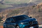 Alfa Romeo Junior Ibrida Q4