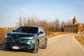 Alfa Romeo Junior Ibrida Q4