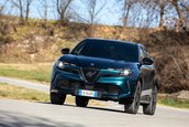 Alfa Romeo Junior Ibrida Q4