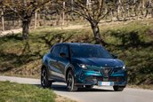Alfa Romeo Junior Ibrida Q4