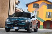 Alfa Romeo Junior Ibrida Q4