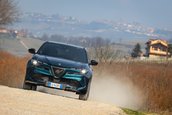 Alfa Romeo Junior Ibrida Q4