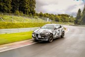 Alfa Romeo Stelvio Quadrifoglio pe Nurburgring