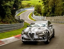 Alfa Romeo Stelvio Quadrifoglio pe Nurburgring
