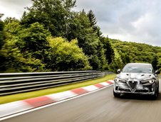 Alfa Romeo Stelvio Quadrifoglio pe Nurburgring
