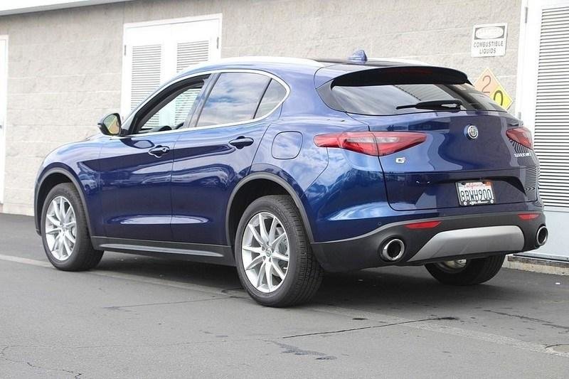 Alfa Stelvio de vanzare