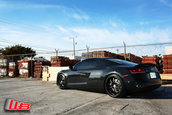 All black everything: Audi R8 & HRE 593R