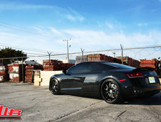 All black everything: Audi R8 & HRE 593R