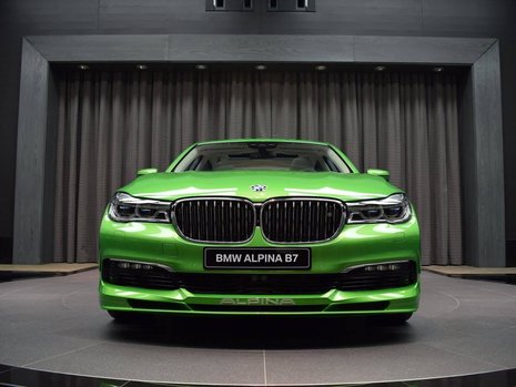 Alpina B7 in Java Green