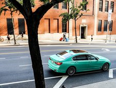 Alpina B7 in Mint Green