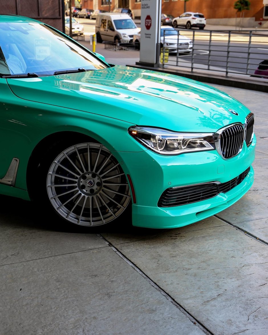 Alpina B7 in Mint Green