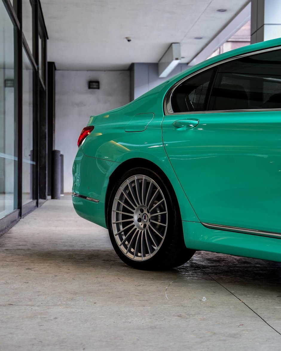 Alpina B7 in Mint Green