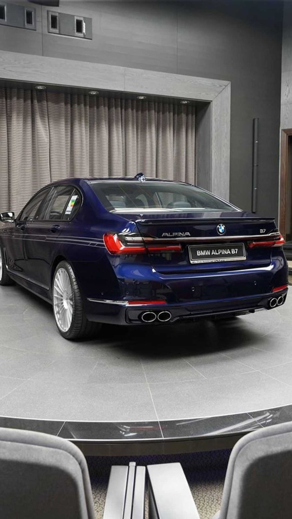 Alpina B7 in Tanzanite Blue Metallic