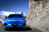 Alpine A390