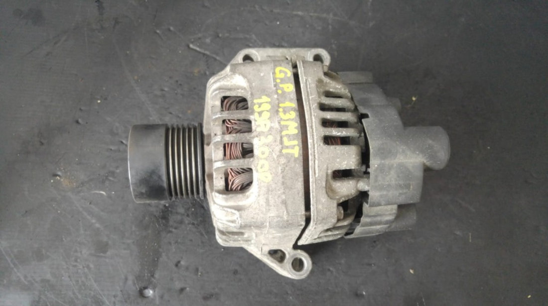 Alternator 1.3 d multijet fiat grande punto 55185076