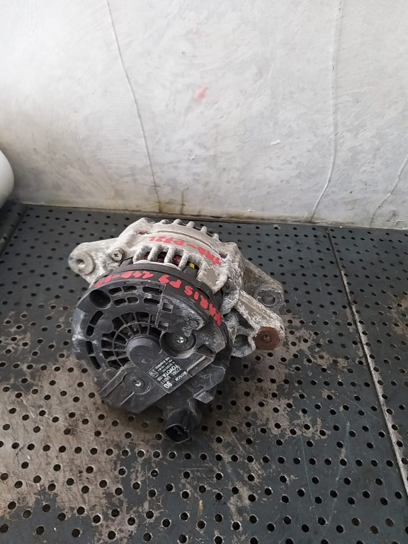 Alternator 1.4 d toyota yaris p9 270600n011