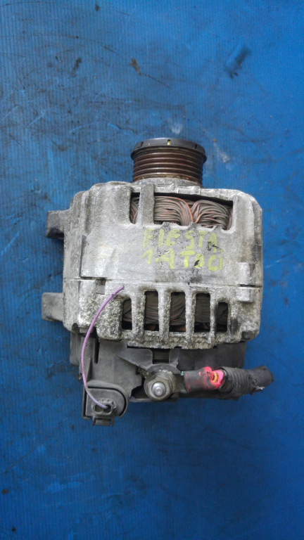 Alternator 1.4 tdci ford fiesta 6 mazda 2 2543428a 8v21-10300 8v21-10300-bb