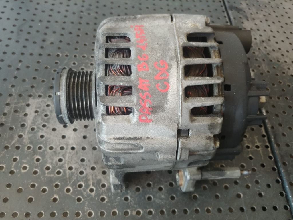 Alternator 1.4 tfsi cdg vw passat b6 3c 03c903025d 2607765a