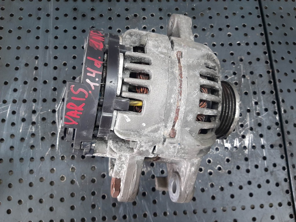 Alternator 1.4d 1nd toyota yaris p9 27060-0n011 cu defect