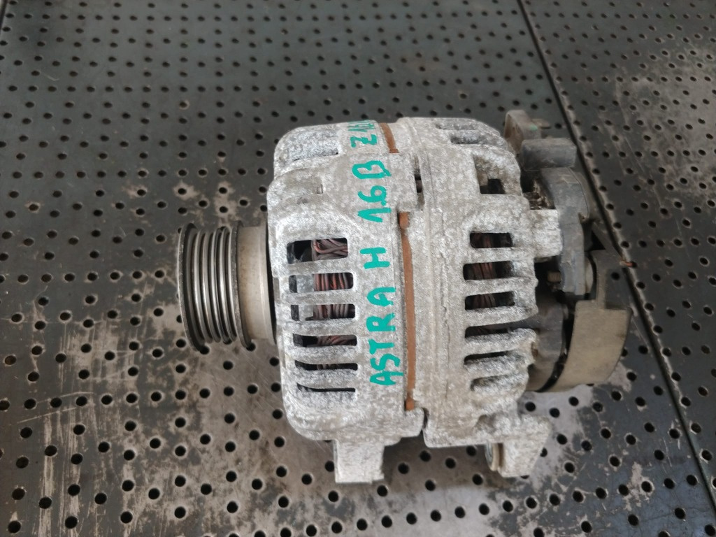 Alternator 1.6 b z16xep opel astra h 0124425020 55556067