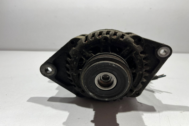 Alternator 1.7 CDTI Opel Astra J [2009 - 2012]