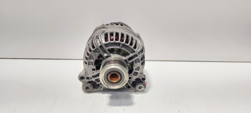 Alternator 140A Bosch, cod 06F903023F, Vw Golf 5 Variant (1K5) 1.9 TDI, BLS (idi:689806)