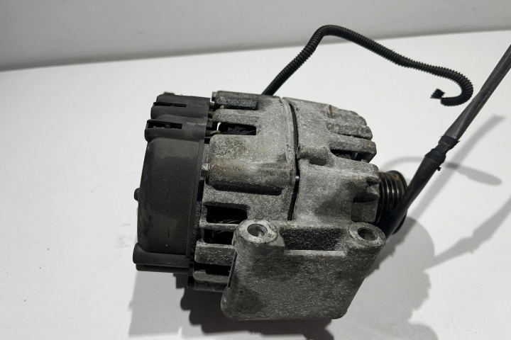 Alternator 2.2 CDI A0009062822 Mercedes-Benz C-Class W205/S205/C205 [2014 - 2018]