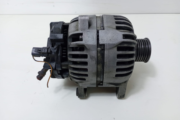 Alternator 2.5 dci Opel Movano A [facelift] [2003 - 2010]
