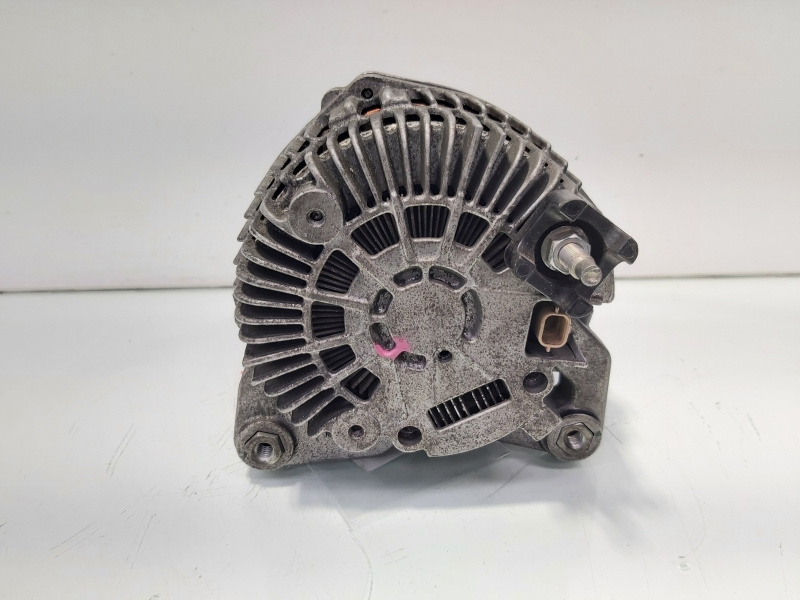 Alternator 210A, cod 8200654785, Renault Laguna 3, 2.0 DCI, M9RA802 (id:641981)
