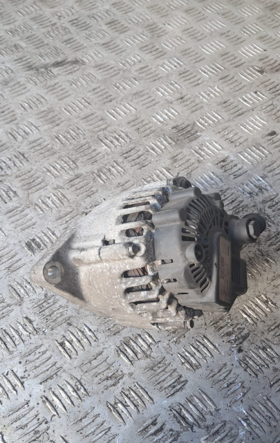 Alternator 37300-2A601 / 2616019A Kia Ceed [facelift] [2010 - 2012] SW wagon 1.6 CRDi AT (116 hp)