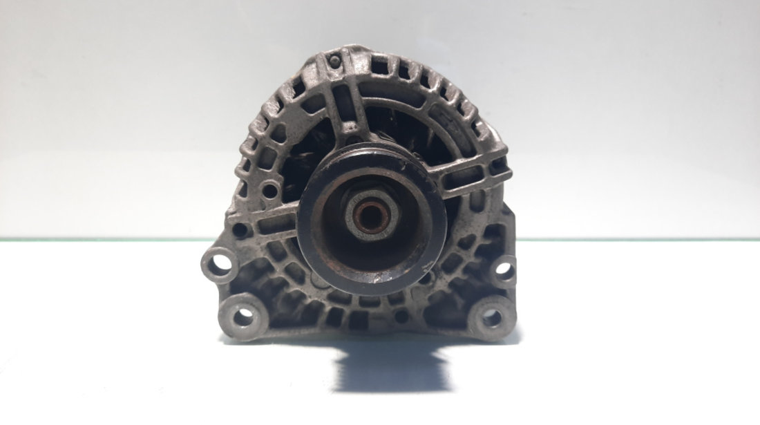 Alternator 70A Bosch, cod 028903028C, VW Golf 4 (1J1) 1.6 benz, APF (id:453848)