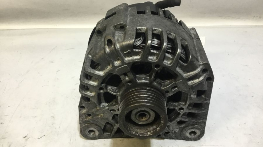 Alternator 7700427476 2.2 DCI Renault MASTER II bus JD 2003