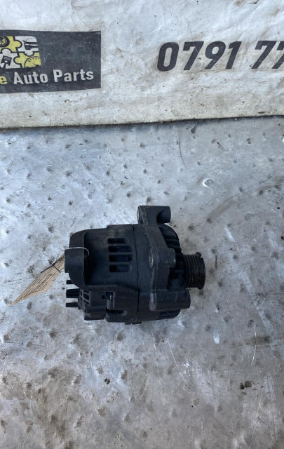 Alternator 7789980 BMW Seria 3 E46 [1997 - 2003] Touring wagon 320d MT (136 hp) BMW Seria 3 E46 2.0 ...