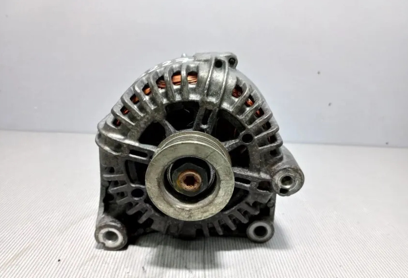 Alternator 7823291 Mini Cooper R56 2.0 D cod motor N47C20A an fab. 2011 - 2013