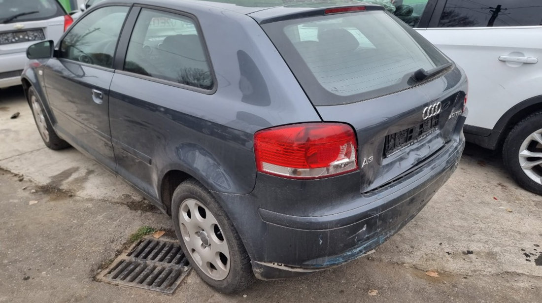 Alternator Audi A3 8P 2005 hatchback 2.0 tdi BKD