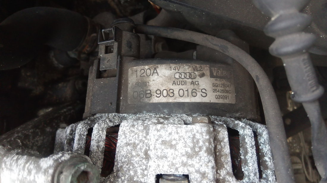 Alternator Audi A4 B6 2.0 benzina 120 A