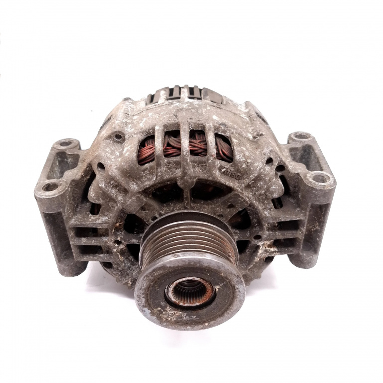 Alternator Audi A4 B6 (8E) 2000-2004 2.0 Benzina 06B903016Aa, 254249Aa, Sg14B010 Valeo