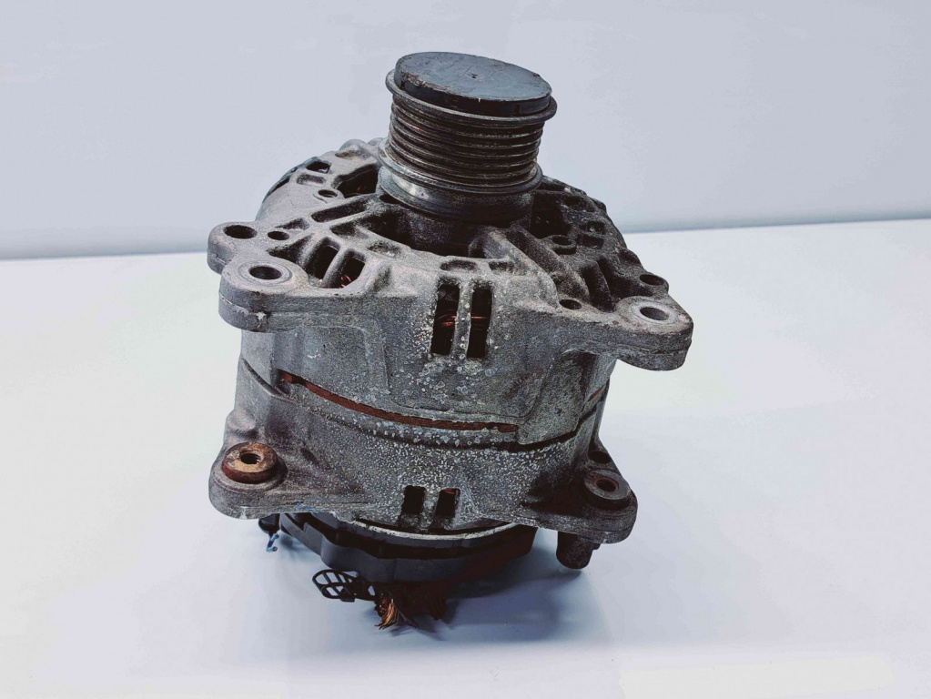 Alternator Audi A4 Cabriolet (8H7, B7) [Fabr 2002-2009] 06F903023J 2.0 TDI BPW 103KW / 140CP 2.0 TDI BPW 103KW / 140CP
