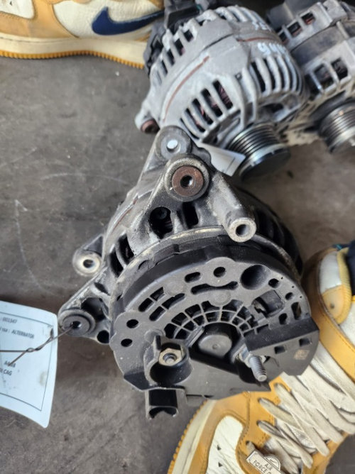Alternator Audi A5 2010 2011 2012 2013 cod 03G903016E